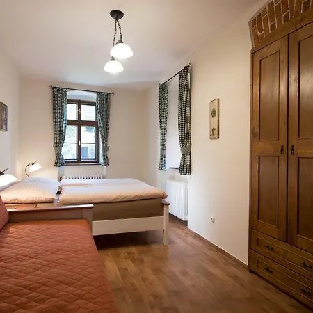 Villa Chaloupka U Cerneho Capa