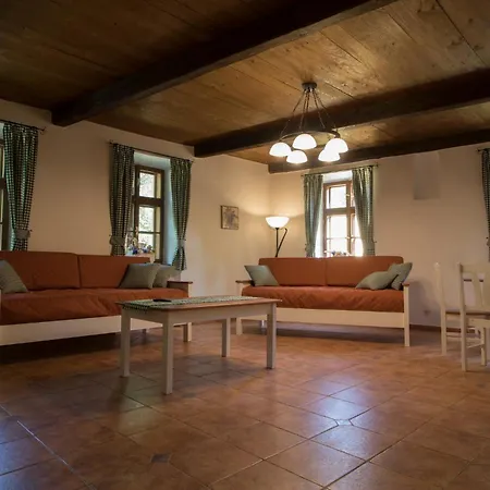 Villa Chaloupka U Cerneho Capa Horní Lhota