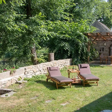 Chaloupka U černého čápa Villa *