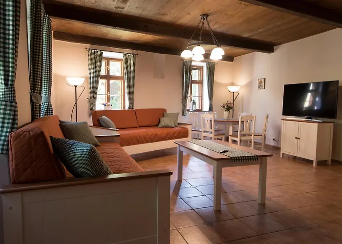 Chaloupka U černého čápa Villa *